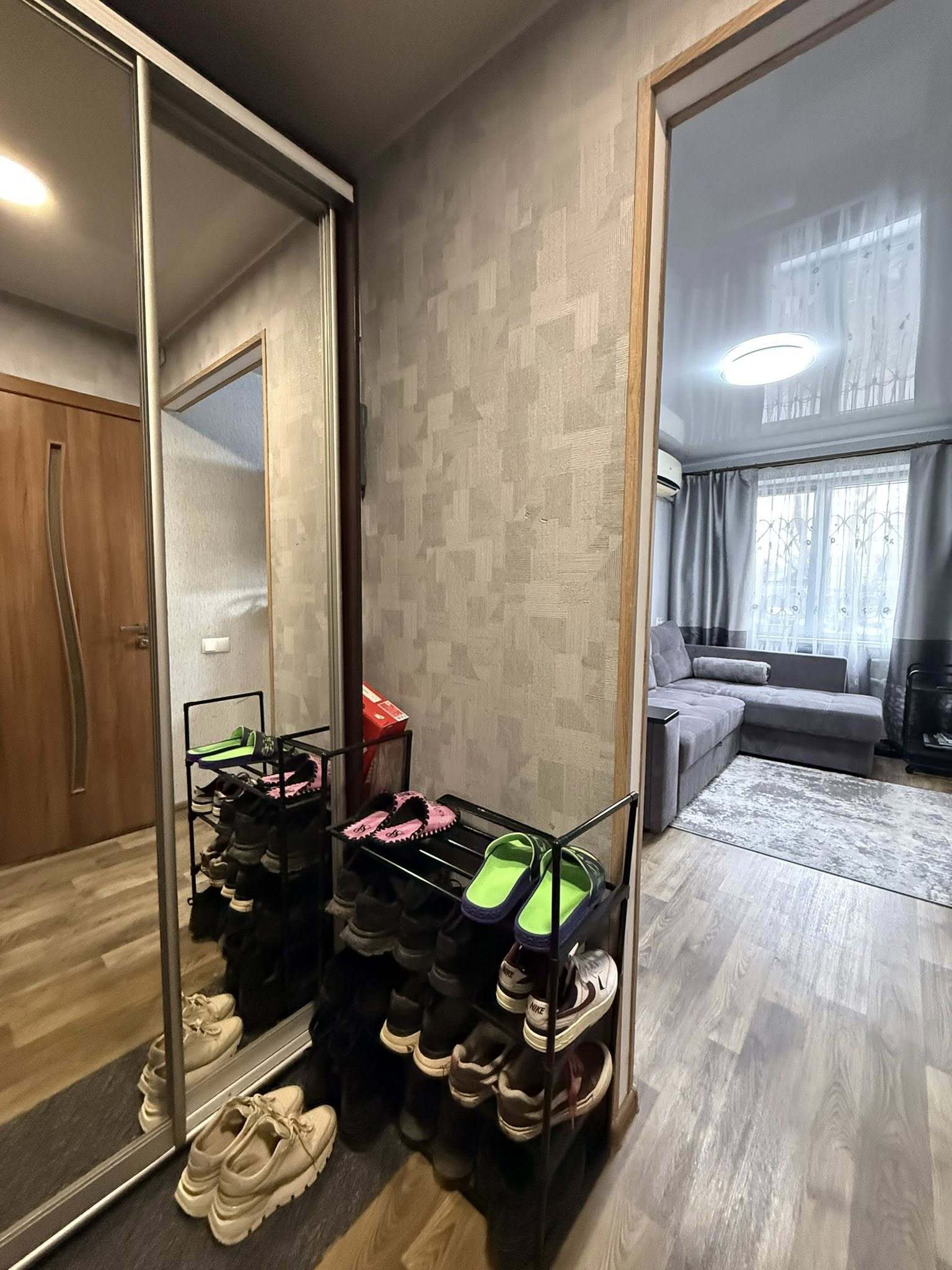 Продаж 2-кімнатної квартири 45 м², Терещенковська вул., 23