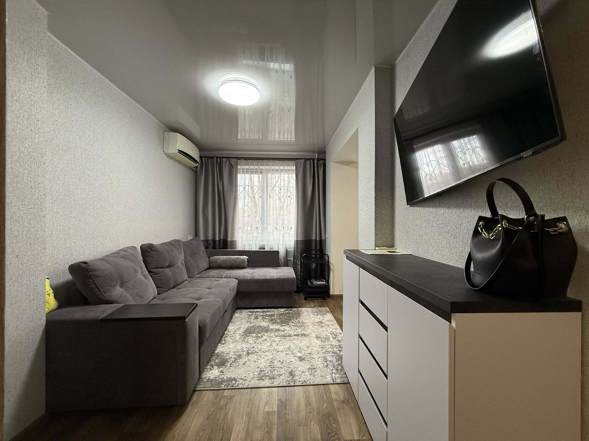 Продаж 2-кімнатної квартири 45 м², Терещенковська вул., 23