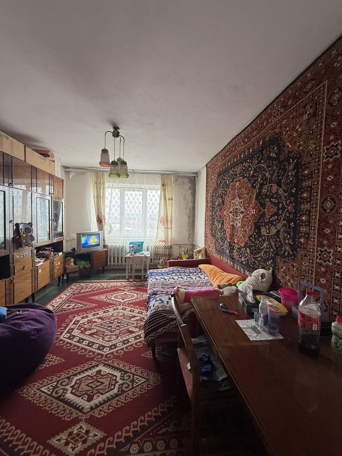 Продаж 3-кімнатної квартири 68 м², Космічна пл., вул.19