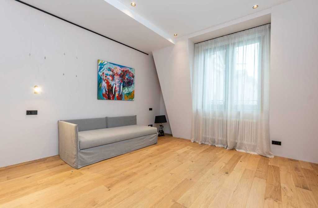 Аренда 5-комнатной квартиры 360 м², Ярославов Вал ул., 16