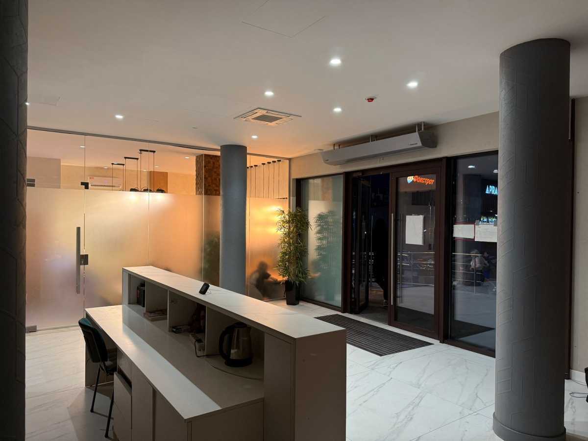 Аренда помещения свободного назначения 600 м², Александра Мишуги ул., 1/4