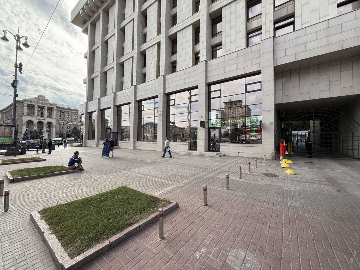 Аренда помещения свободного назначения 500 м², Крещатик ул., 18/2