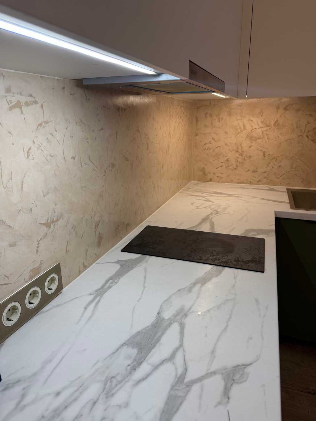 Продаж 2-кімнатної квартири 47 м², Мандриківська вул., 51