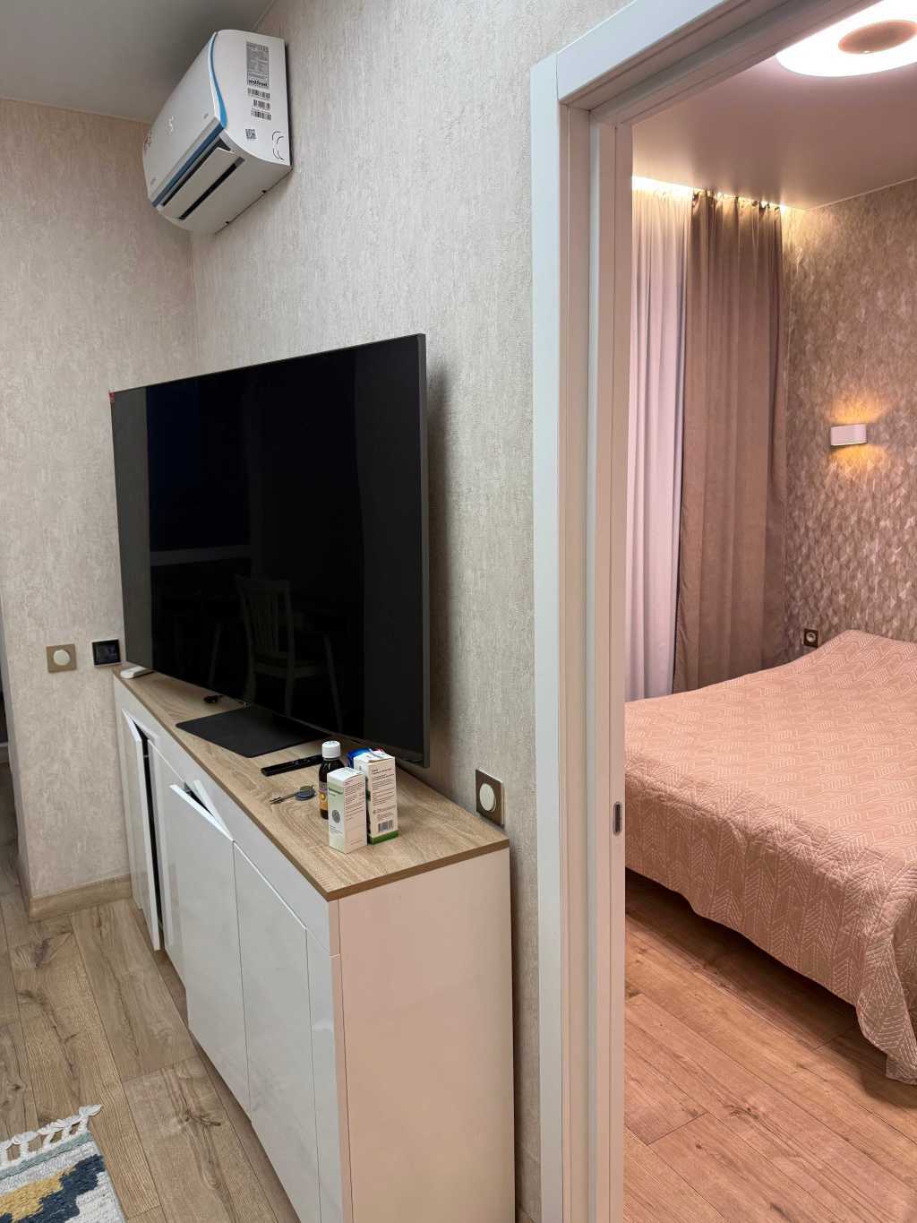 Продаж 2-кімнатної квартири 47 м², Мандриківська вул., 51