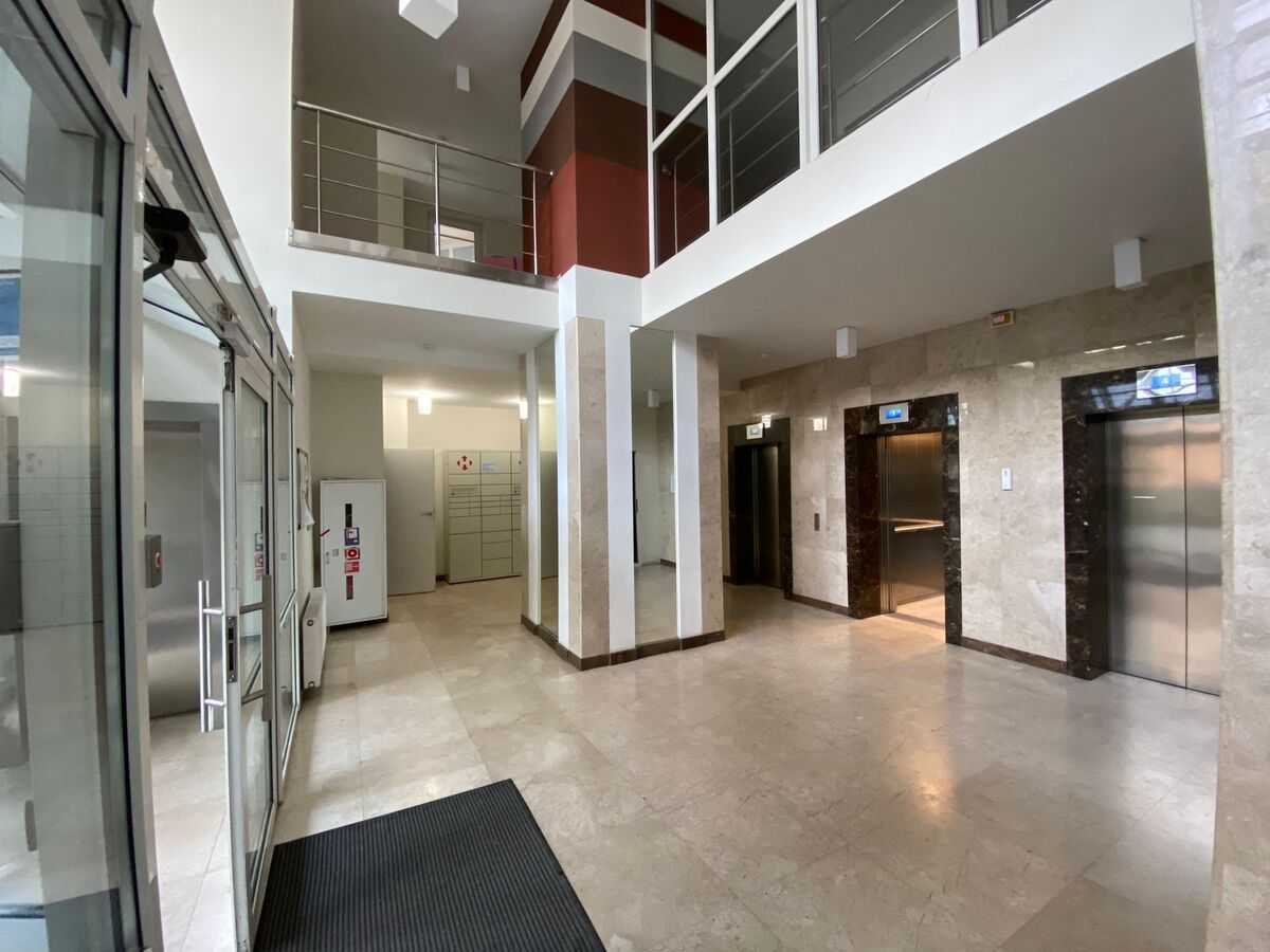 Продаж приміщення вільного призначення 74 м², Митрополита Василя Липковського вул., Липківського, 33а