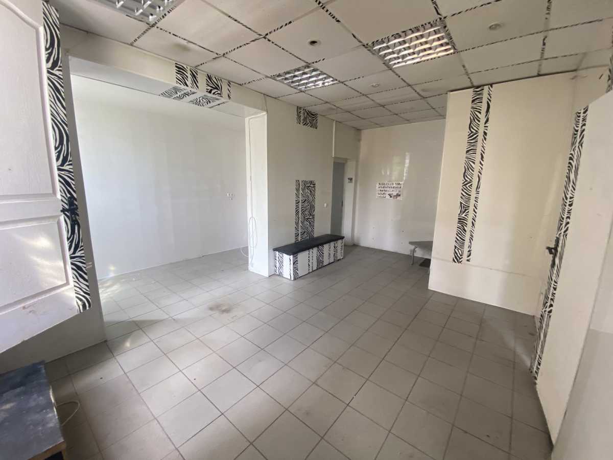 Продаж приміщення вільного призначення 100 м², Квітнева вул., 9