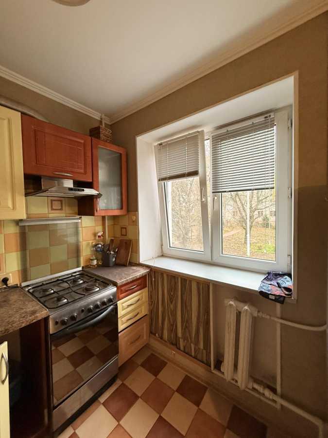 Продаж 2-кімнатної квартири 56 м², Ильичевская вул., Парковая, 12