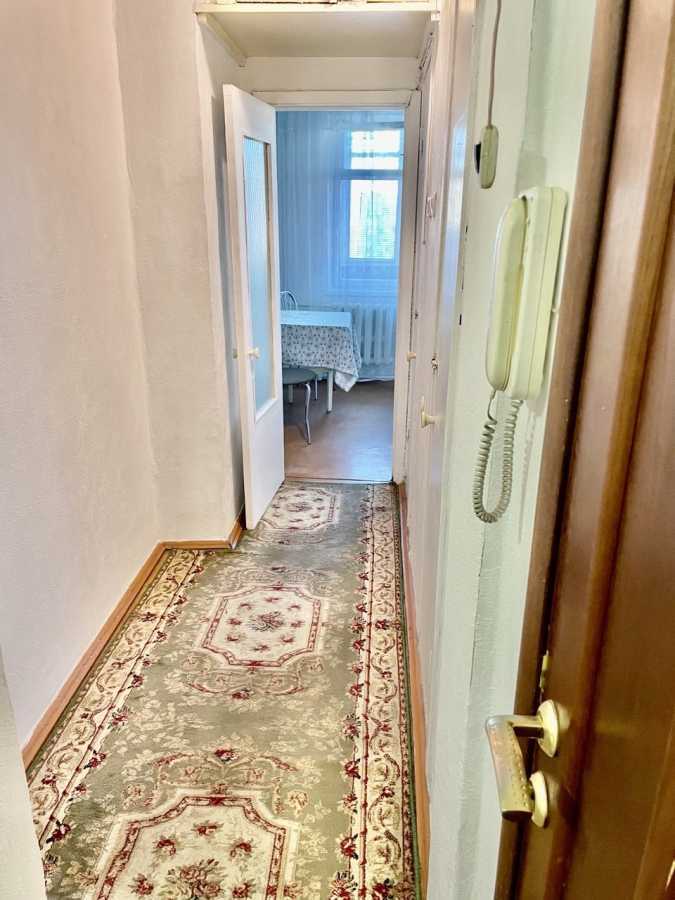 Оренда 1-кімнатної квартири 42 м², Героїв Дніпра вул., 29