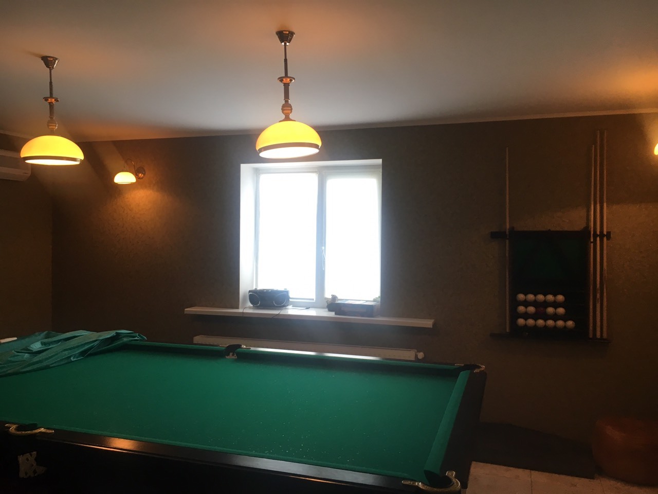 Оренда будинку 260 м²