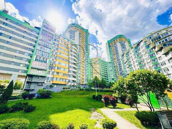 Продаж 1-кімнатної квартири 44 м², Вишгородська вул., 45/4