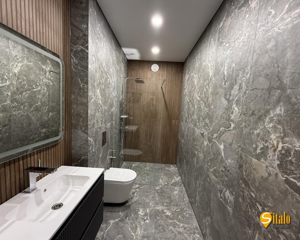 Продажа дома 240 м², 108-я Садовая ул.