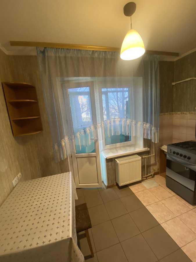 Продаж 1-кімнатної квартири 27 м², Жолудєва вул., 5