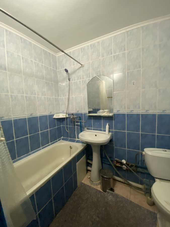 Продаж 1-кімнатної квартири 27 м², Жолудєва вул., 5