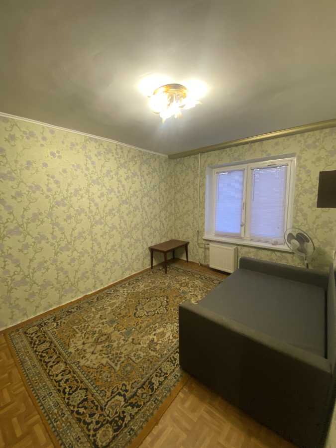 Продаж 1-кімнатної квартири 27 м², Жолудєва вул., 5