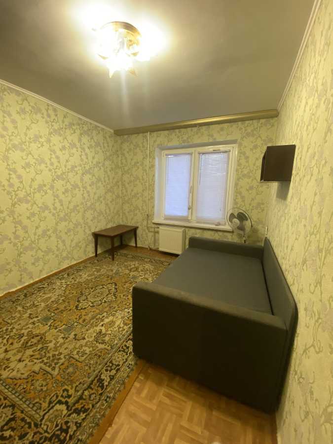 Продаж 1-кімнатної квартири 27 м², Жолудєва вул., 5