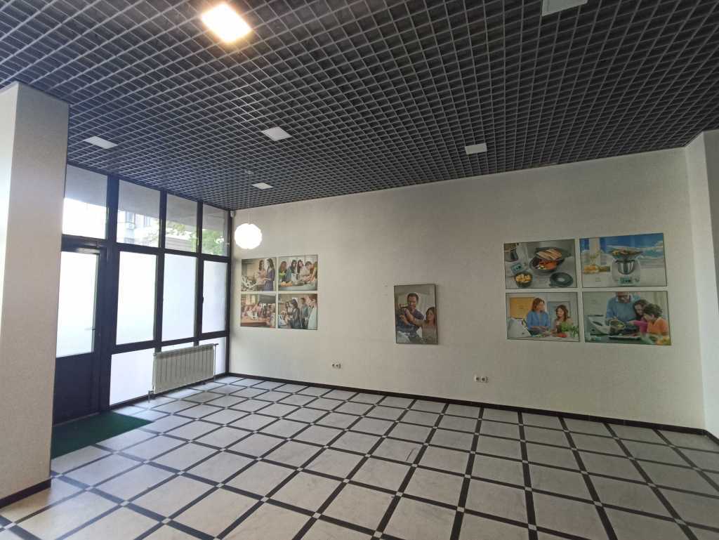 Аренда другого торгового помещения 74 м², Авиаконструктора Игоря Сикорского ул., 4Б