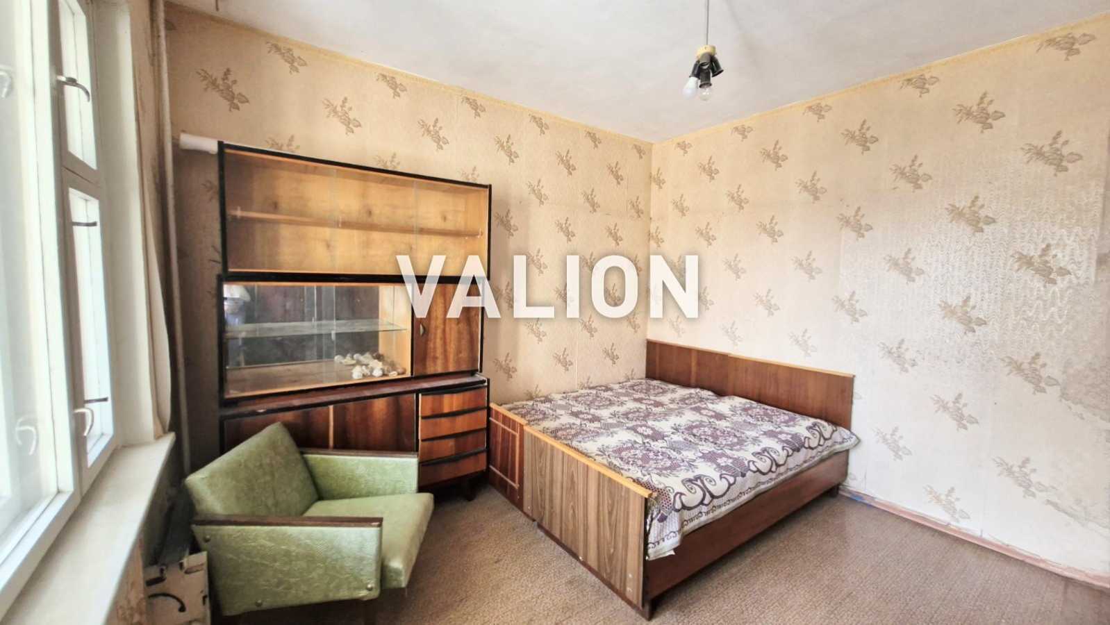 Продаж 2-кімнатної квартири 61 м², Ревуцького вул., 7А