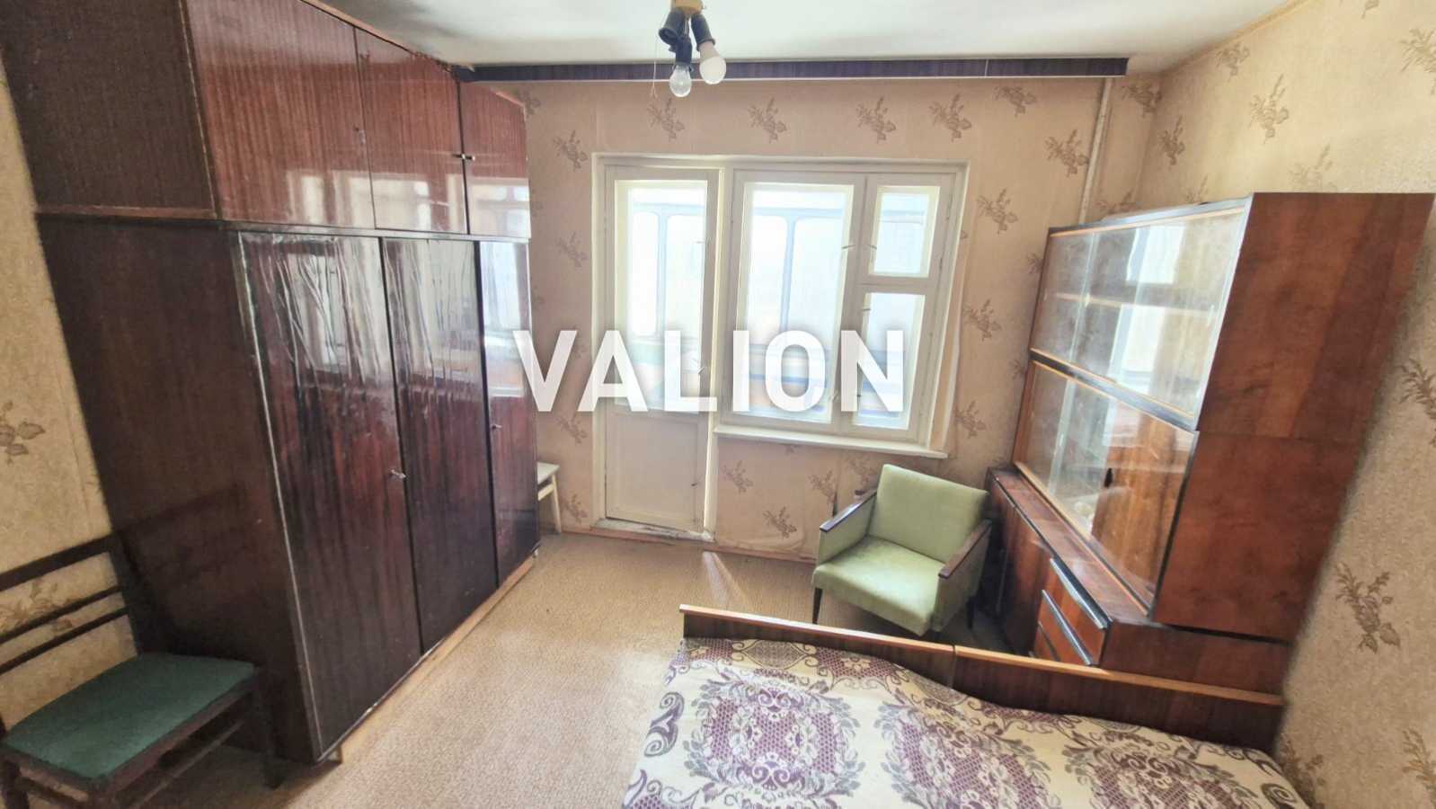 Продаж 2-кімнатної квартири 61 м², Ревуцького вул., 7А