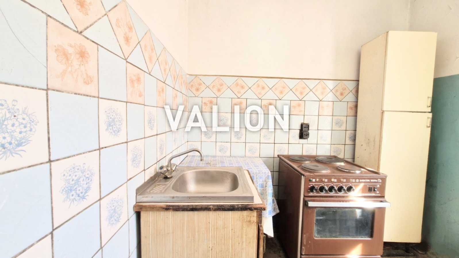 Продаж 2-кімнатної квартири 61 м², Ревуцького вул., 7А