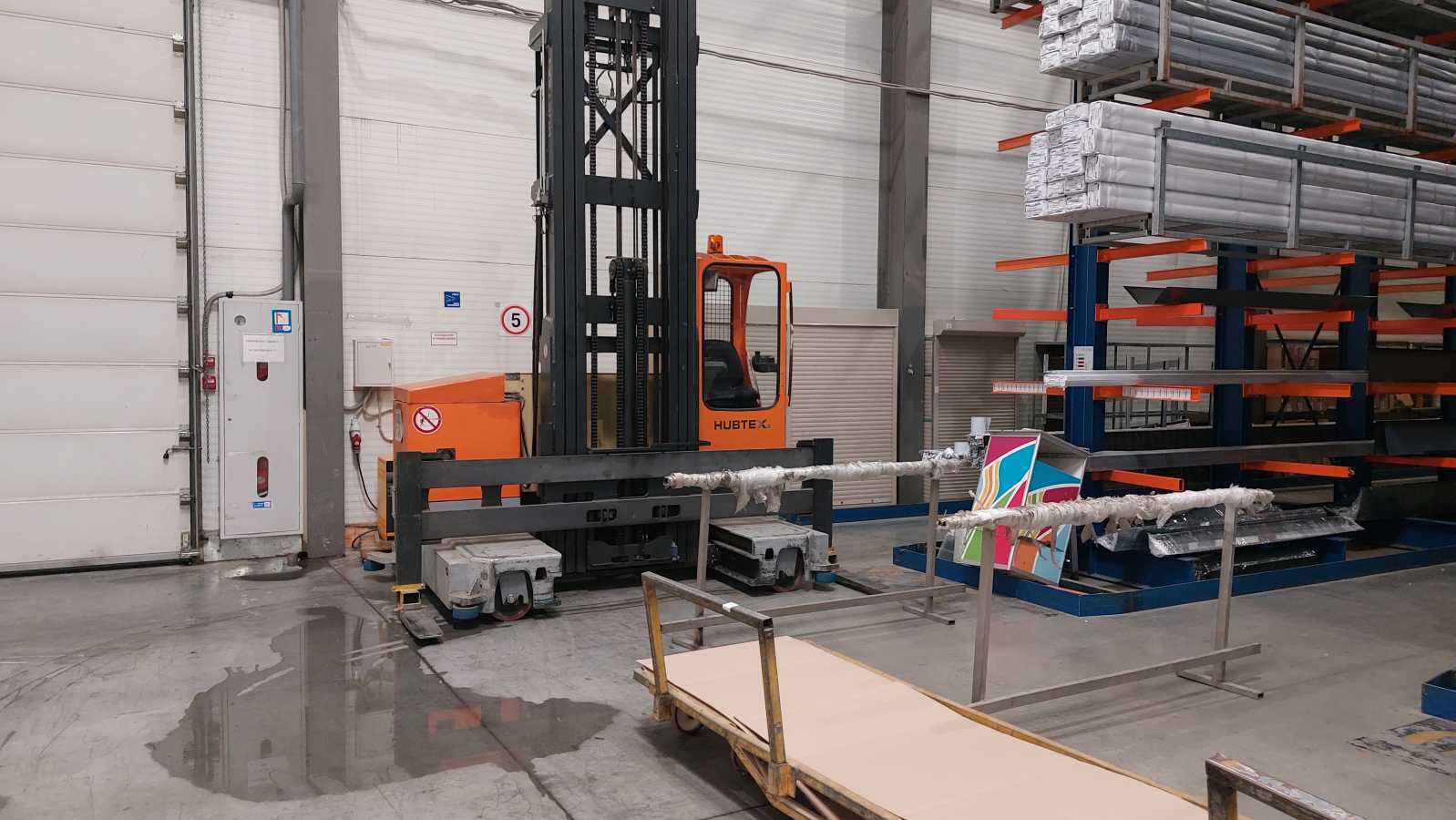 Аренда склада 2200 м², Олега Оникиенко ул.