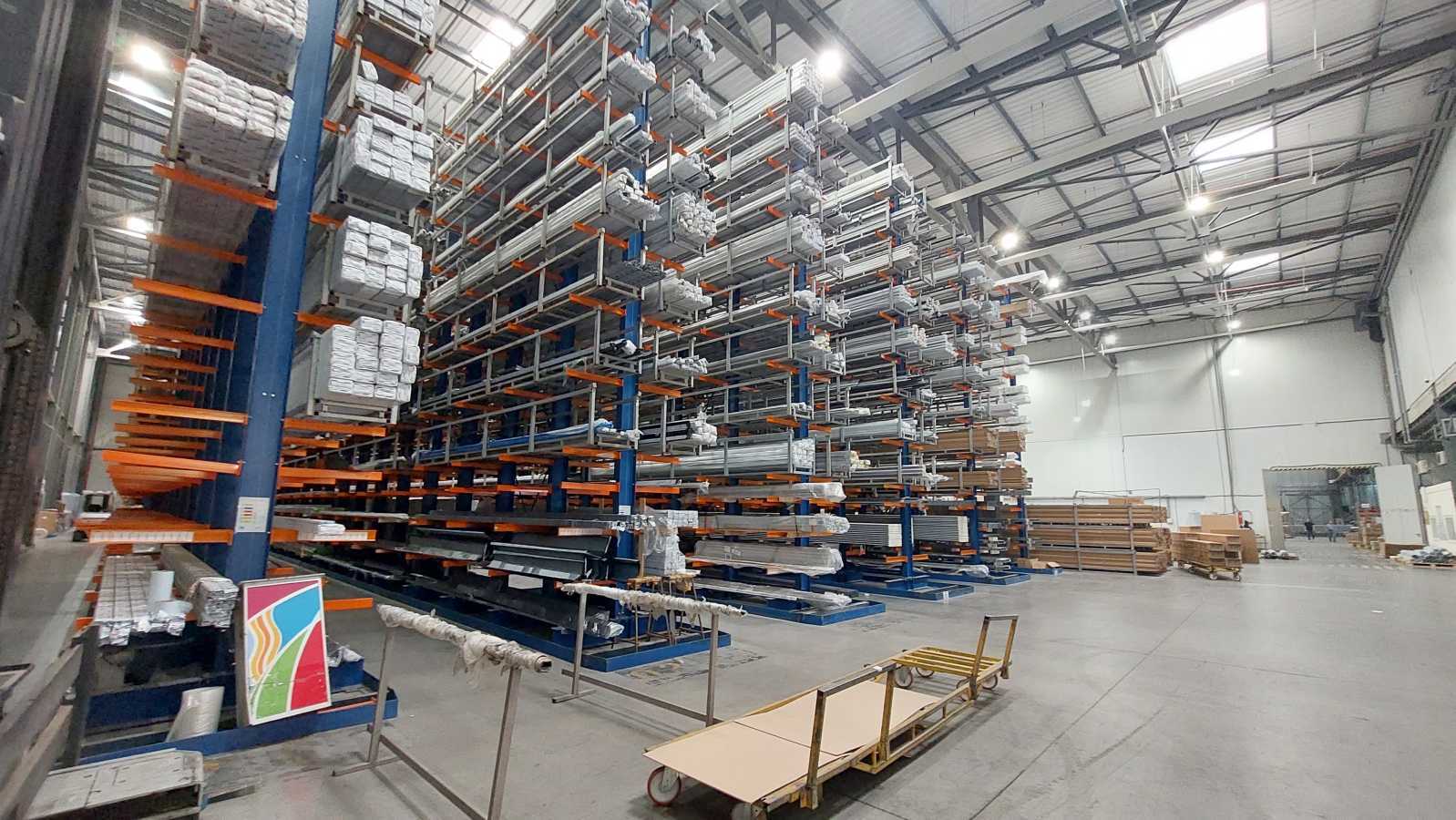 Аренда склада 2200 м², Олега Оникиенко ул.