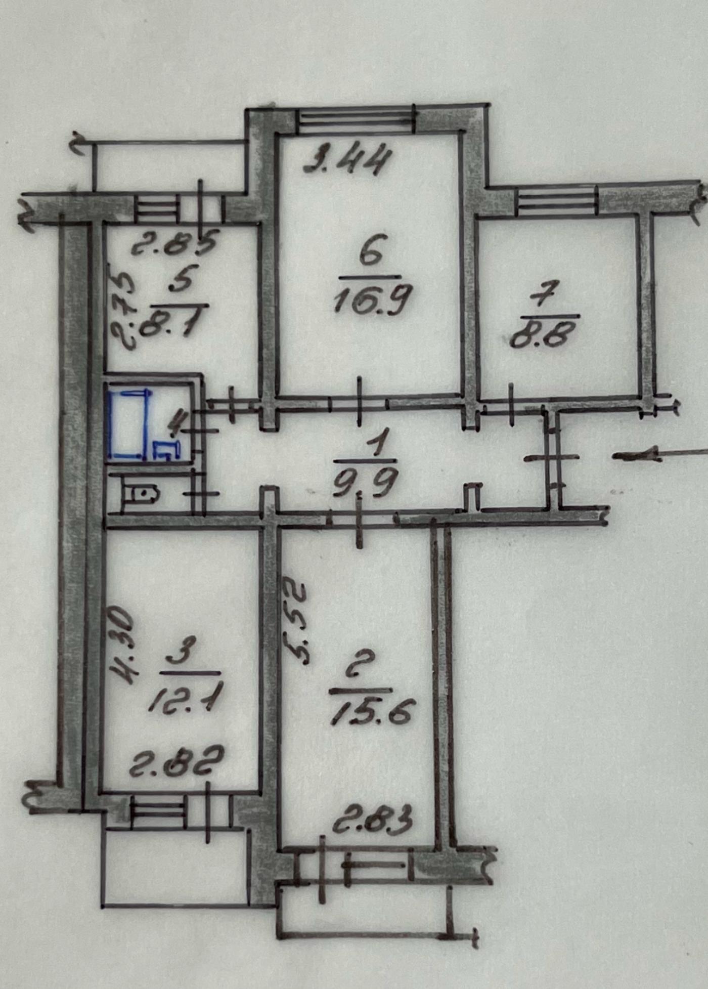 Продаж 4-кімнатної квартири 80 м²