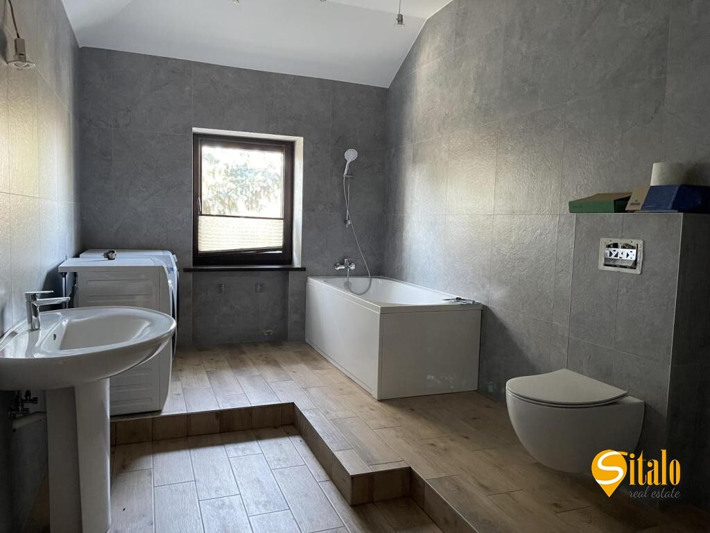 Продажа дома 325 м², 8-я Энтузиастов ул.