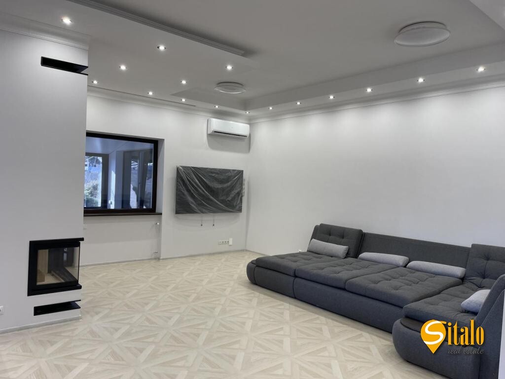 Продажа дома 325 м², 8-я Энтузиастов ул.