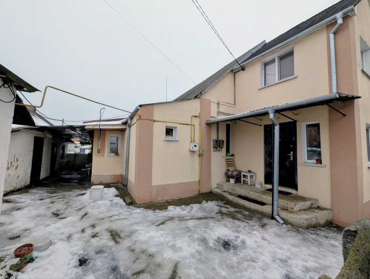 Продажа дома 100 м², Максима Железняка ул., 53