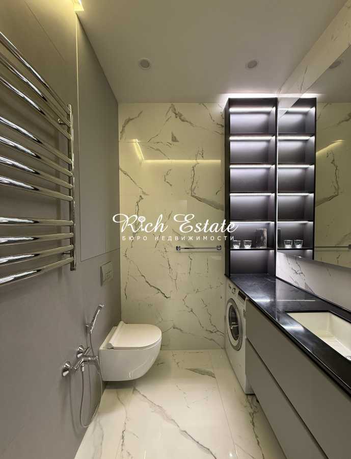 Аренда 3-комнатной квартиры 86 м², Предславинская ул., 57