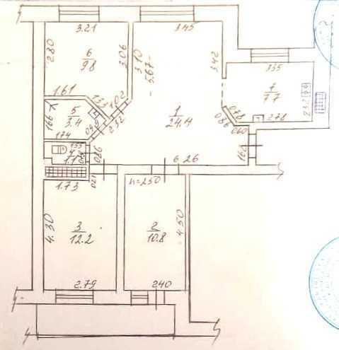 Продажа 3-комнатной квартиры 72.5 м², Перемоги