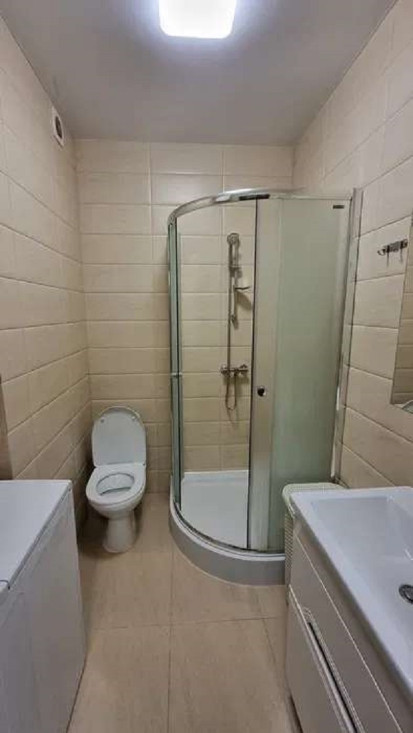 Аренда 1-комнатной квартиры 32 м², Соборности просп., 17 К2