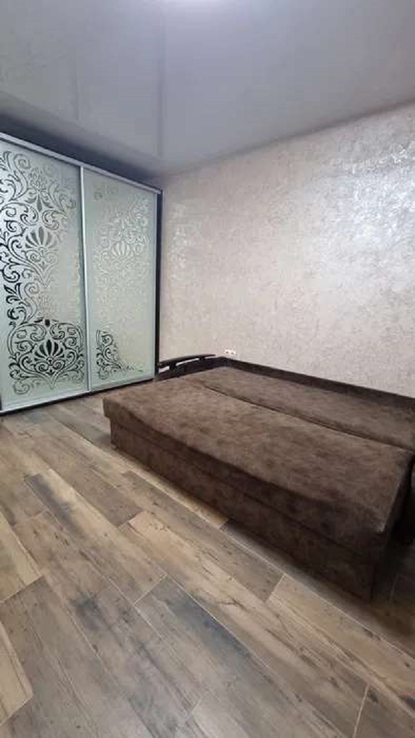 Аренда 1-комнатной квартиры 32 м², Соборности просп., 17 К2