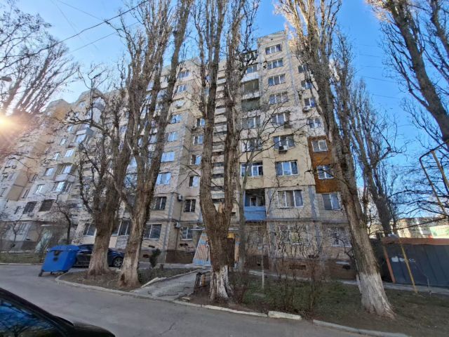 Продажа 3-комнатной квартиры 65 м², Варненская ул.