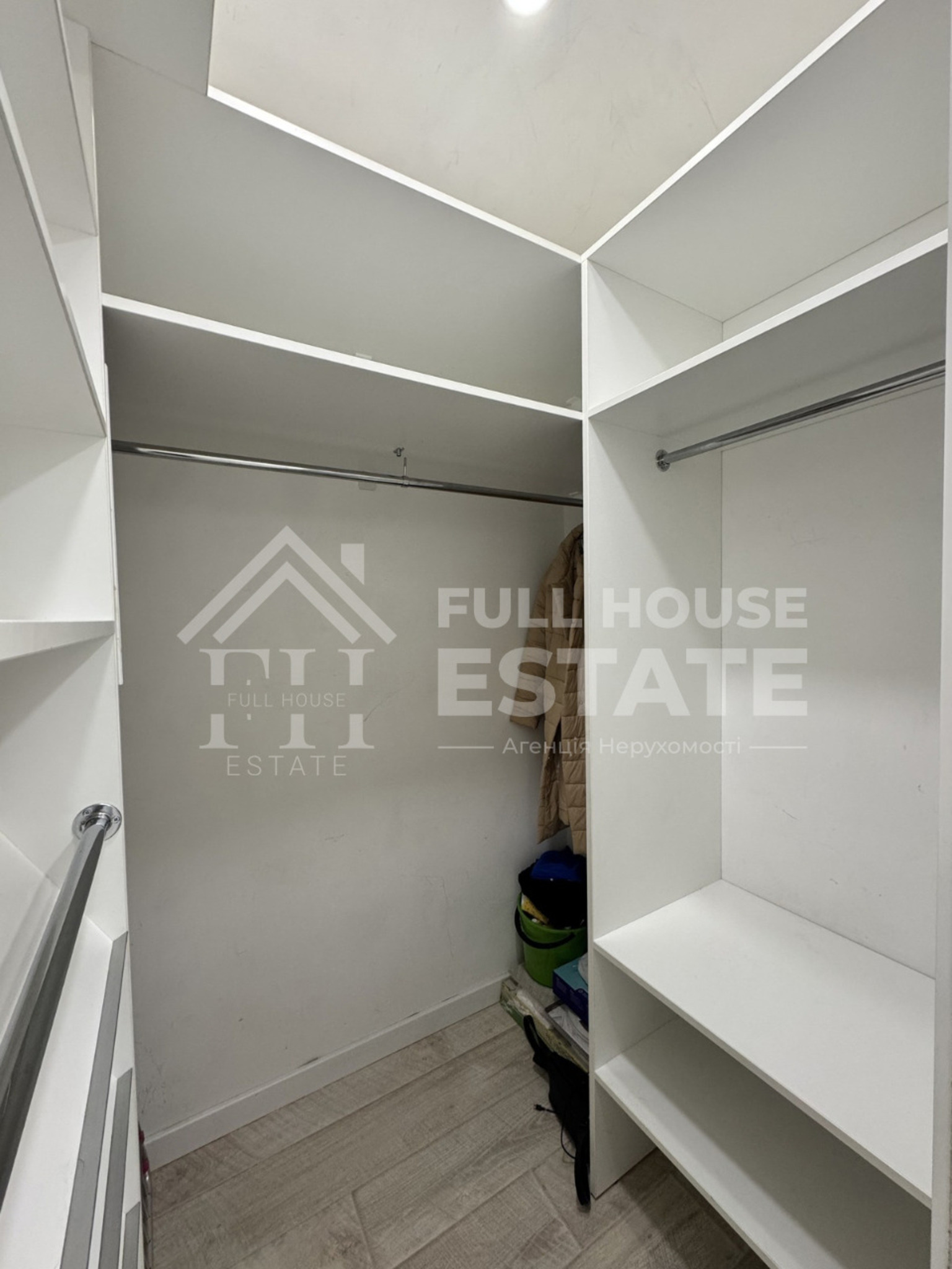 Аренда 3-комнатной квартиры 77 м², Анны Ахматовой ул., 22