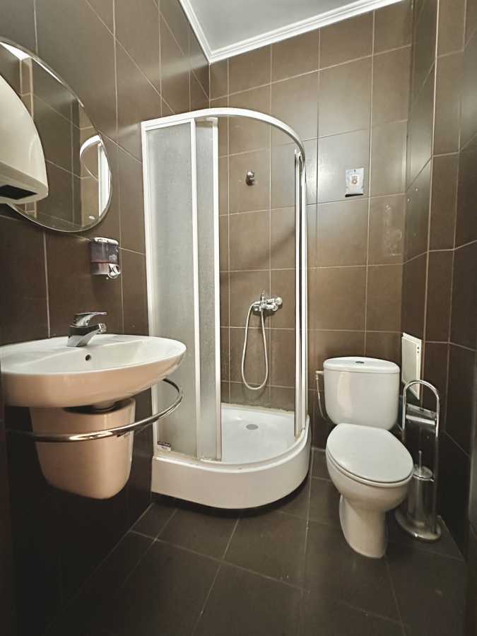 Продаж 2-кімнатної квартири 83 м², Шота Руставелі вул., 44