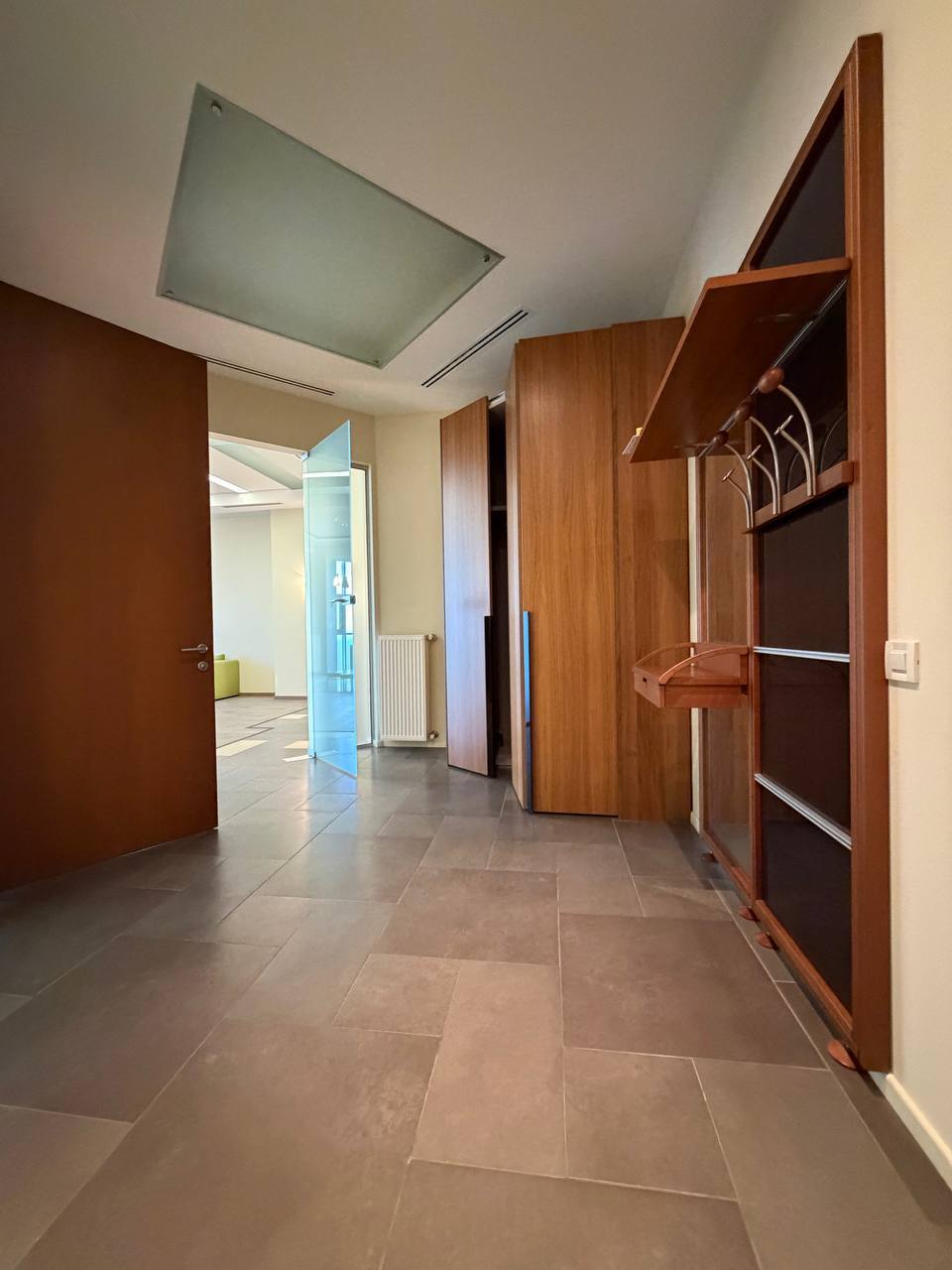 Аренда 3-комнатной квартиры 200 м², Лидерсовский бул., 5