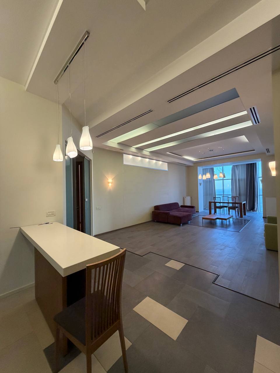 Аренда 3-комнатной квартиры 200 м², Лидерсовский бул., 5