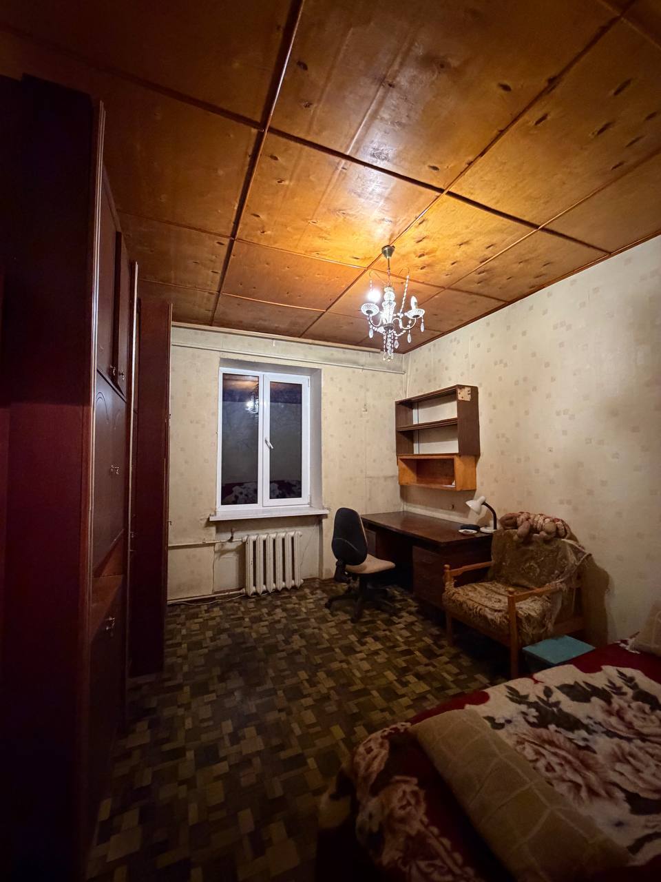 Продаж 3-кімнатної квартири 62.9 м², Запорізька вул., 10
