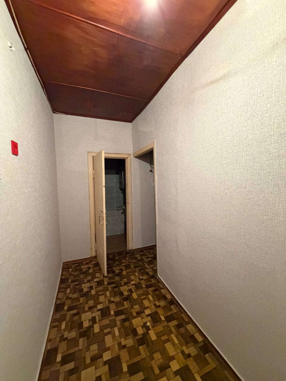 Продаж 3-кімнатної квартири 62.9 м², Запорізька вул., 10