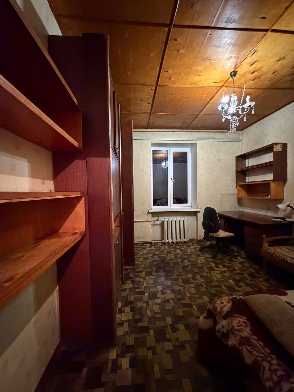 Продаж 3-кімнатної квартири 62.9 м², Запорізька вул., 10