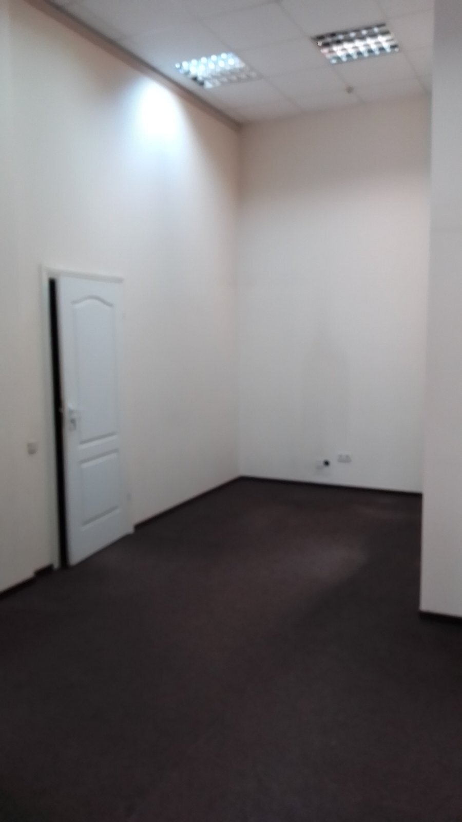 Оренда офісу 80.5 м², Сім’ї Стешенко вул., 3