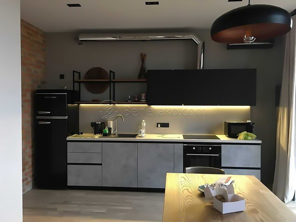 Аренда 3-комнатной квартиры 90 м², Греческая ул., 1А