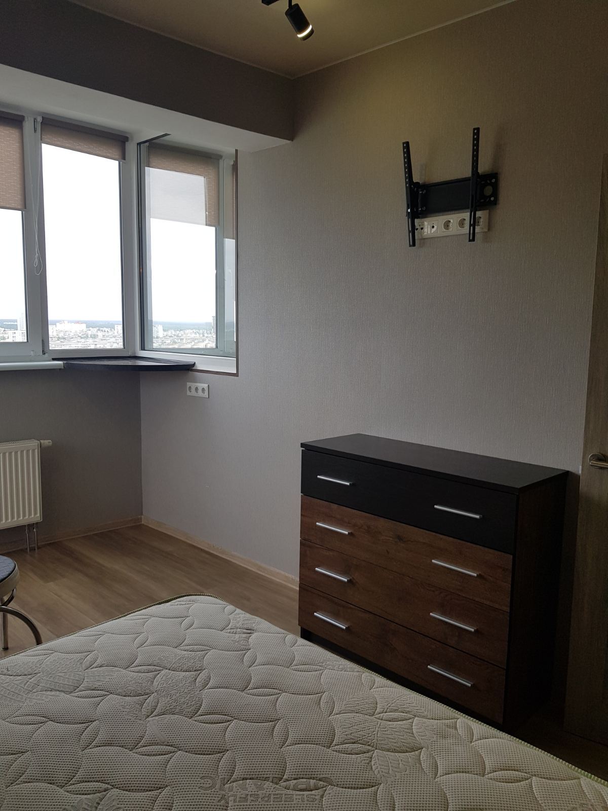 Продаж 1-кімнатної квартири 62 м², Петра Запорожця вул., 26А