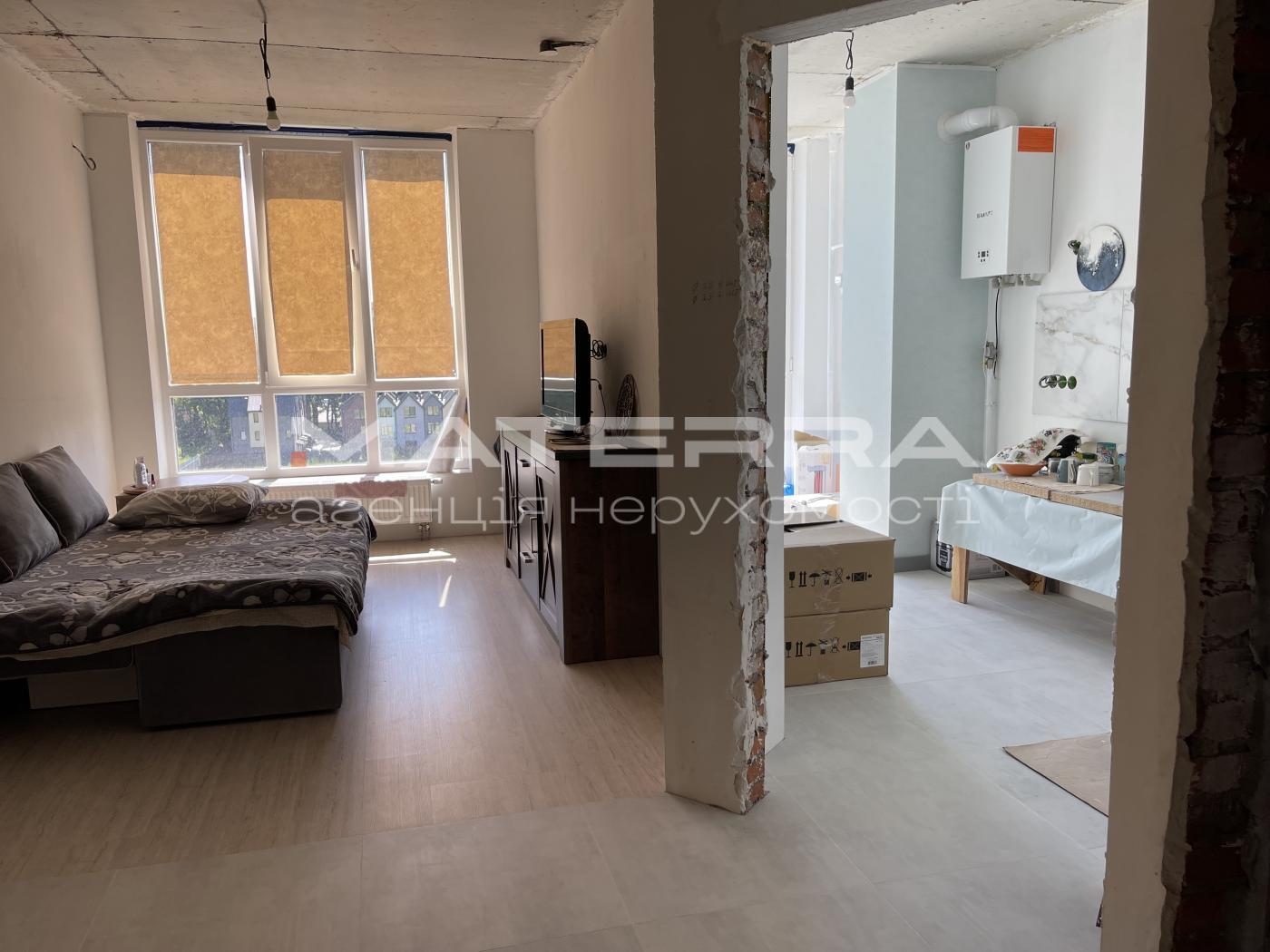 Продаж 1-кімнатної квартири 33.5 м², Гатненський просп.