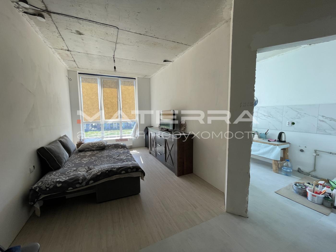 Продаж 1-кімнатної квартири 33.5 м², Гатненський просп.