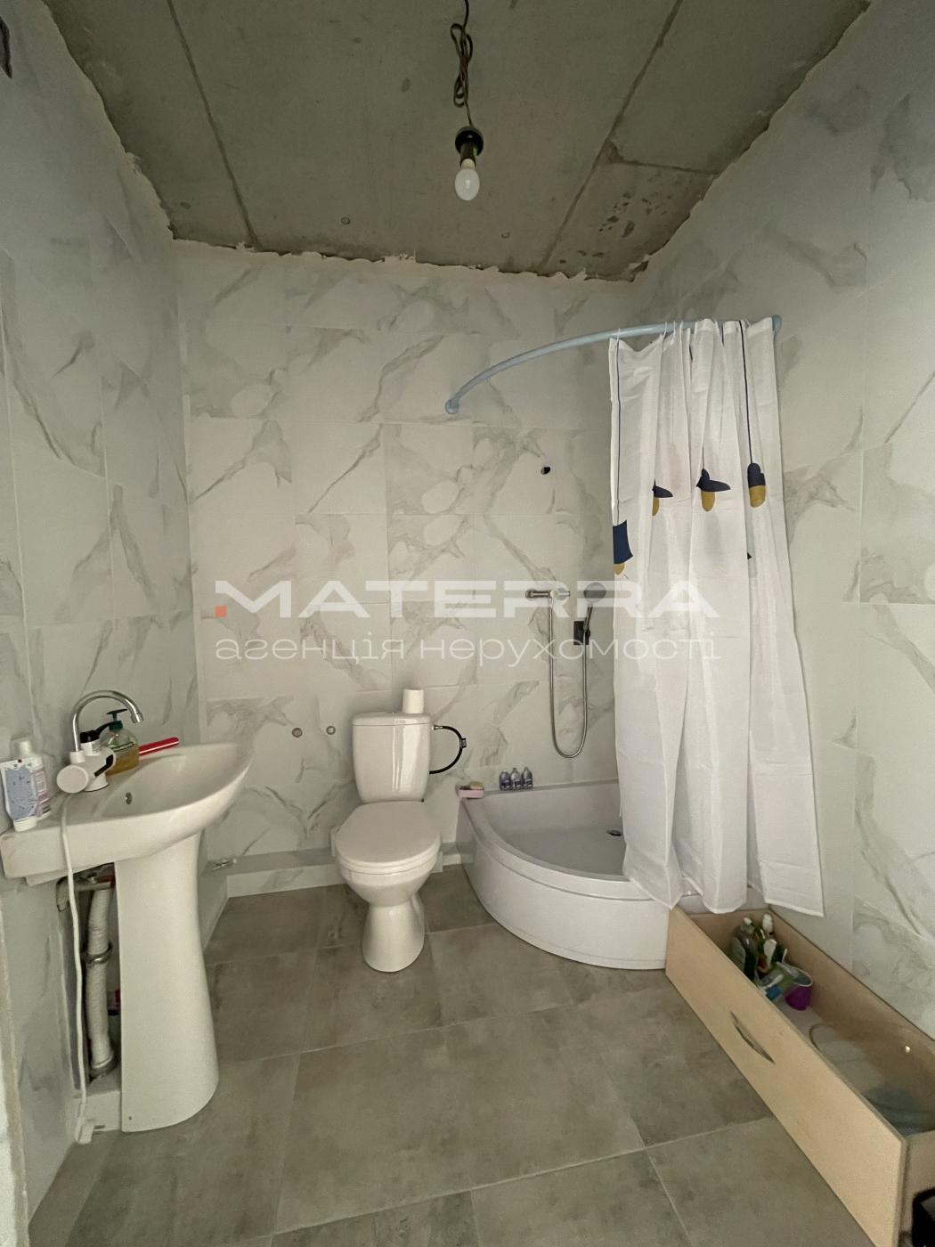 Продаж 1-кімнатної квартири 33.5 м², Гатненський просп.