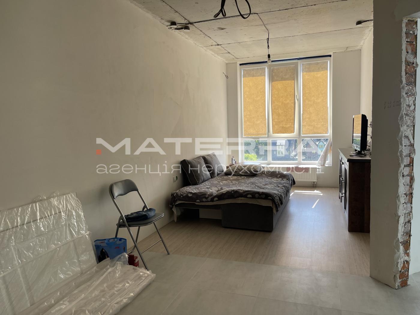 Продаж 1-кімнатної квартири 33.5 м², Гатненський просп.