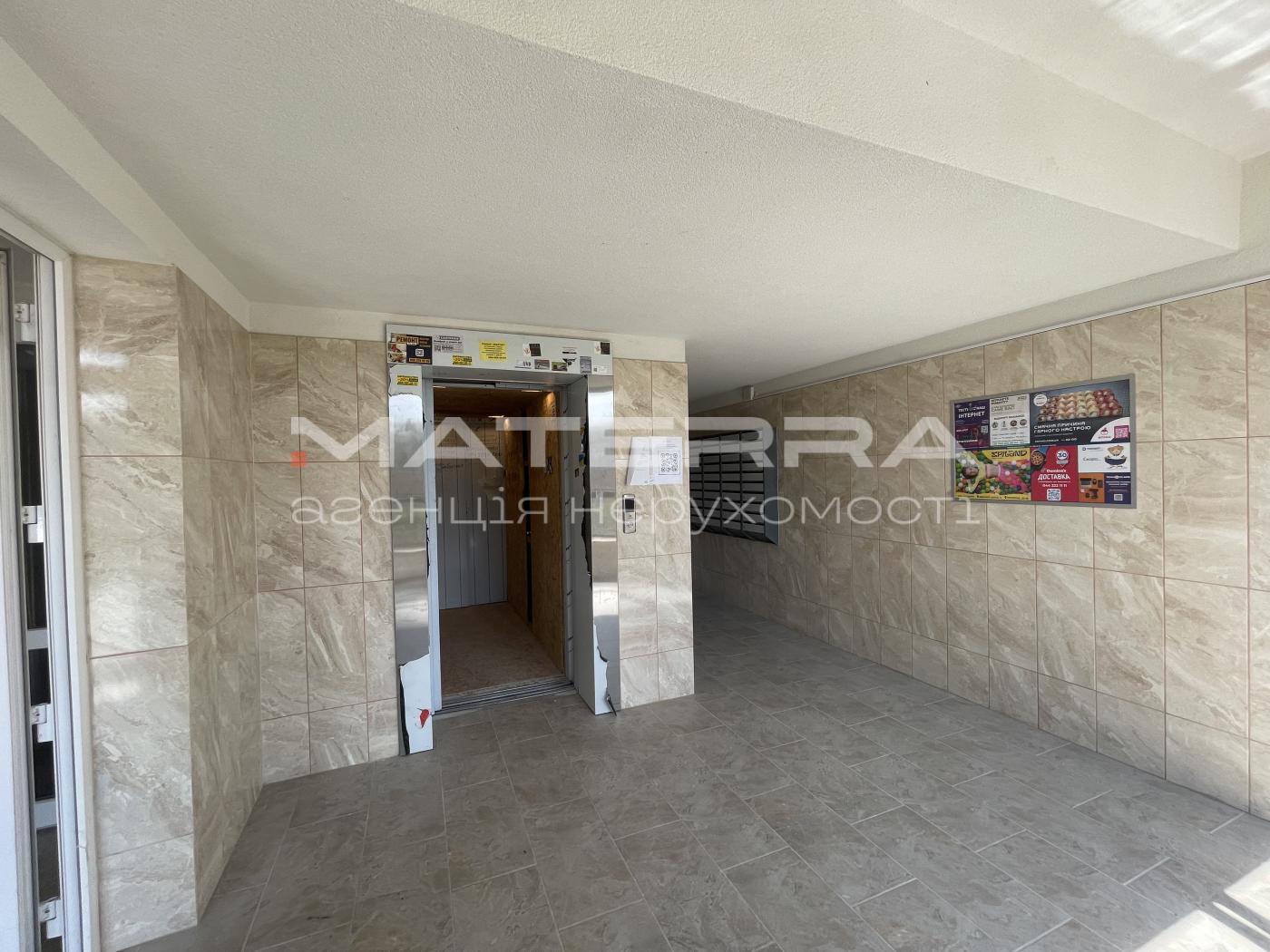 Продаж 1-кімнатної квартири 33.5 м², Гатненський просп.