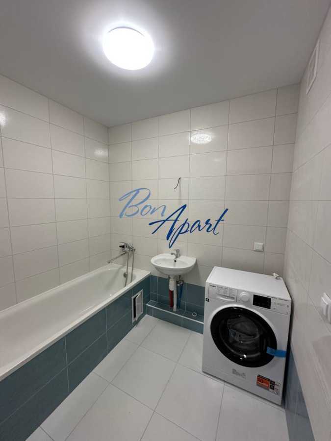 Продаж 2-кімнатної квартири 72.1 м², Коноплянська вул., 22А